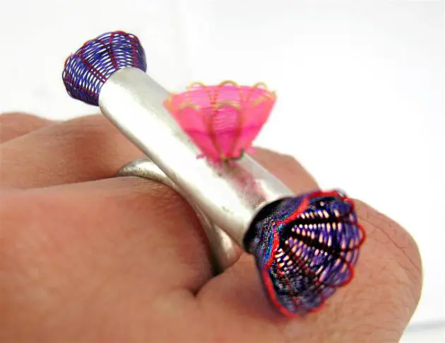 Anillo Plata Fina Con Aplicaciones de Crin